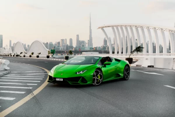 Lamborghini Evo Spyder Green